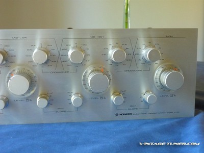 Pioneer D-23 - Filtre Actif 4 voies